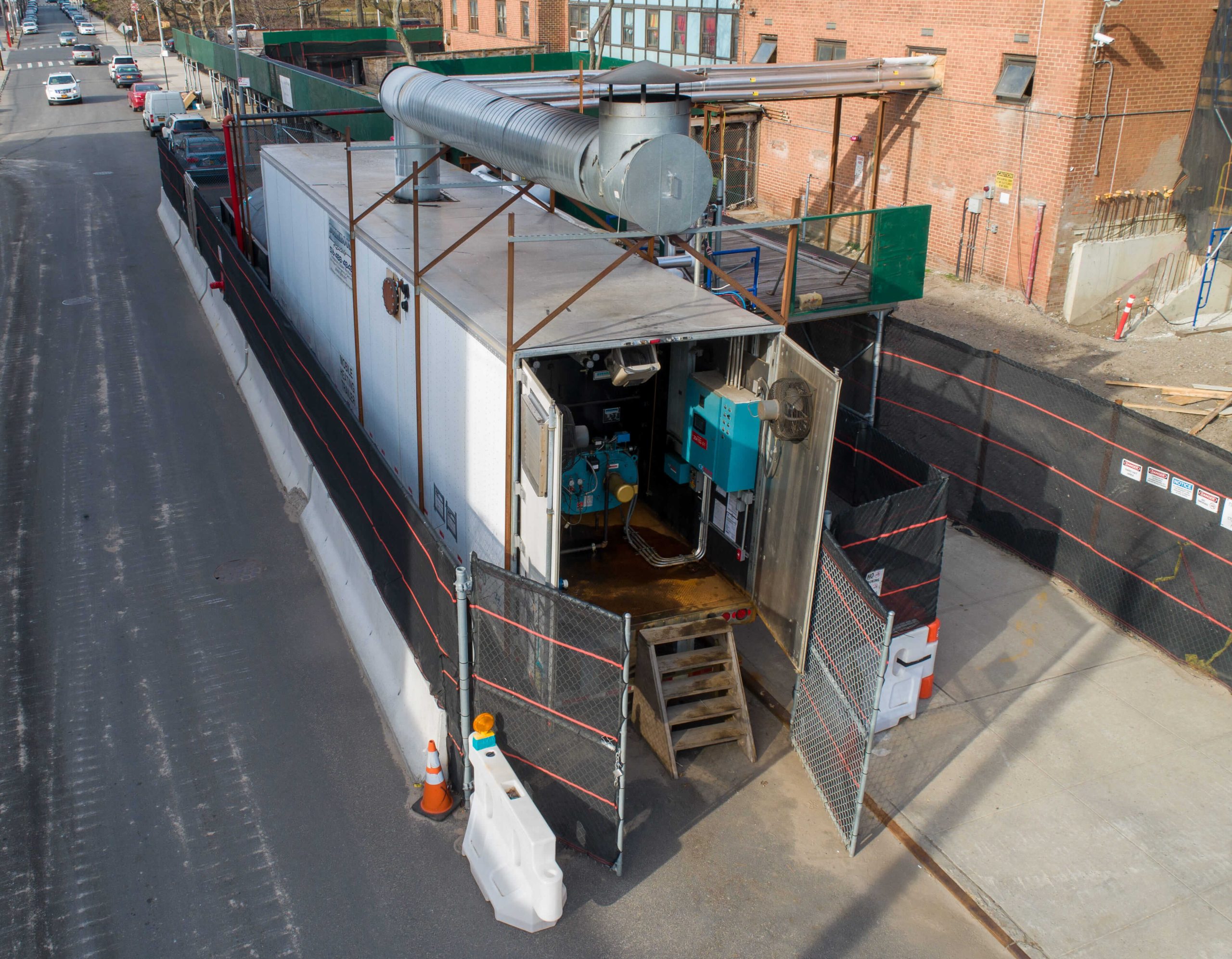Boiler emergency backup system for uninterrupted operations=