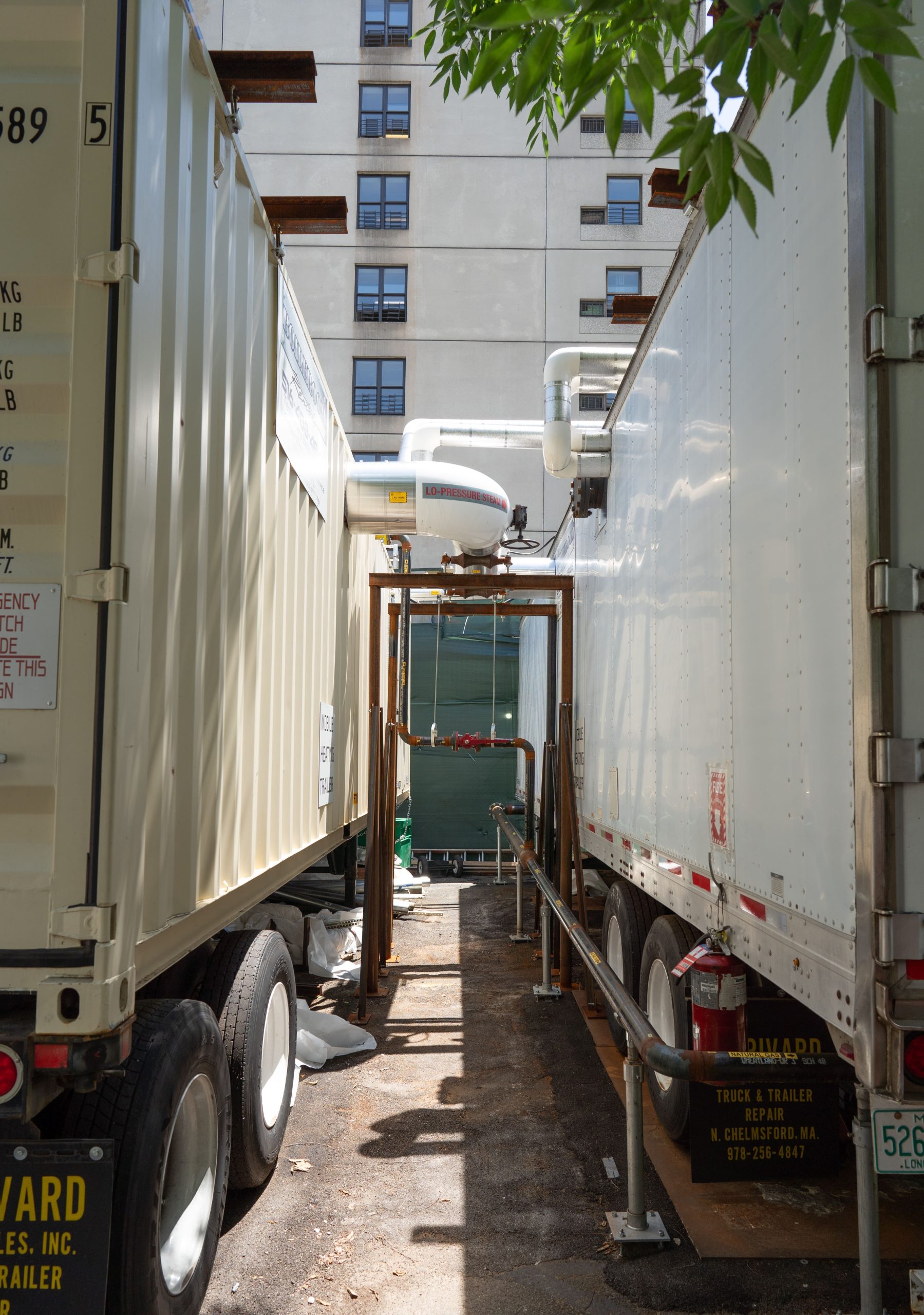 Portable temporary boiler rental for commercial facilities